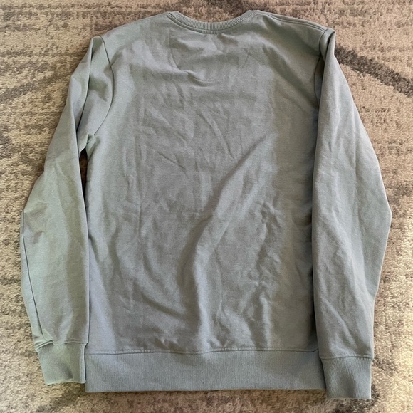 Patagonia Women’s Light Blue Sweatshirt - Picture 3 of 4